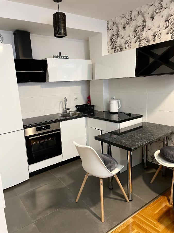 Apartman City Center 3-Setaliste Приєдор Екстер'єр фото